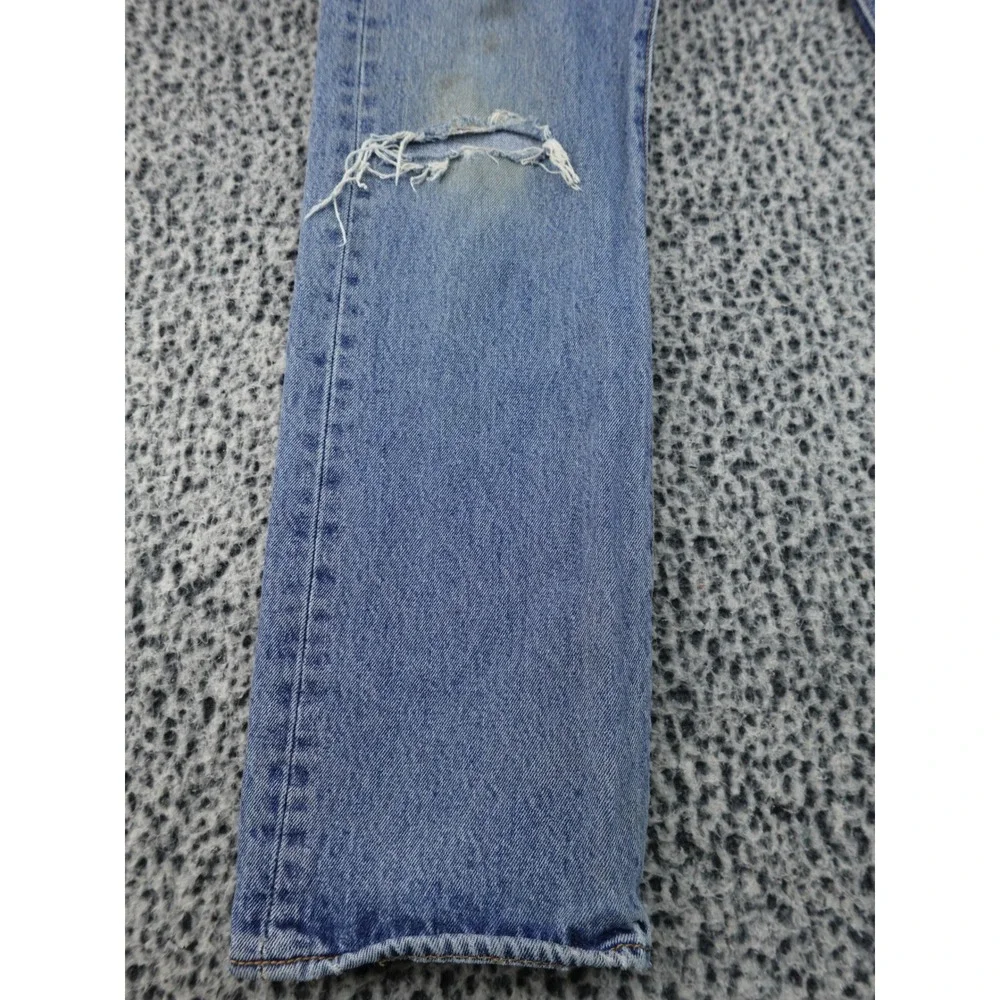 Levis 501 Button Fly‎ Mens 32x32 Blue Distressed Denim Jeans 00501-0193